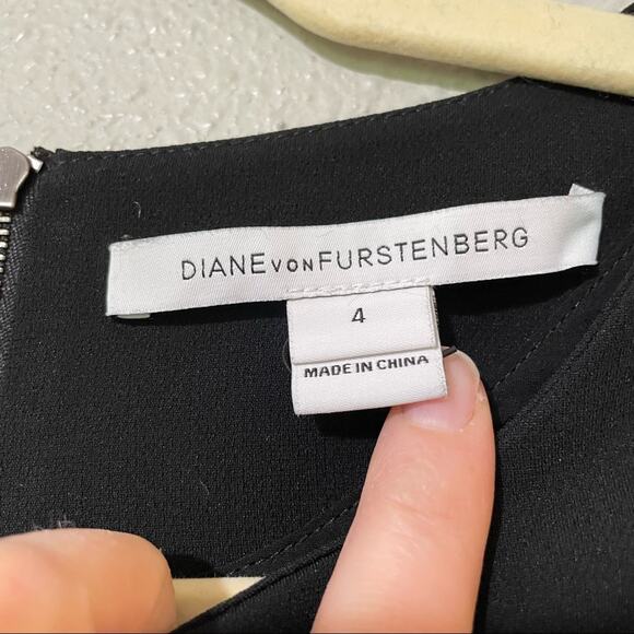 Diane Von Furstenberg Black Short Sleeve Blouse Womens 4 Quiet Luxury Classic - Picture 6 of 8